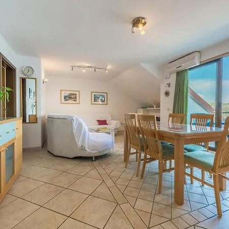 Buljan 1968 Gostinjska kuća