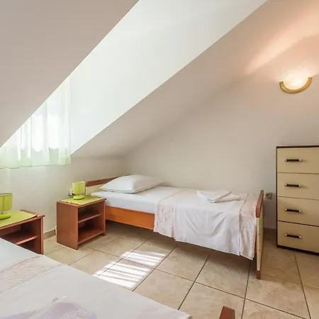 Buljan 1968 Gostinjska kuća Mastrinka